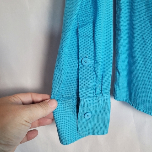 Ditch Plains Men's Blue Micro Dot Roll Tab Sleeve Pearl Snap Shirt Size Large - Picture 2 of 11